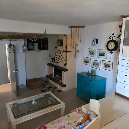 Anthippi (adults Only) Páros