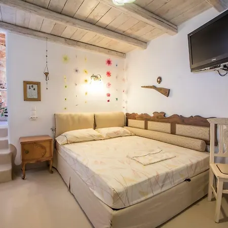 Anthippi (adults Only) Apartahotel