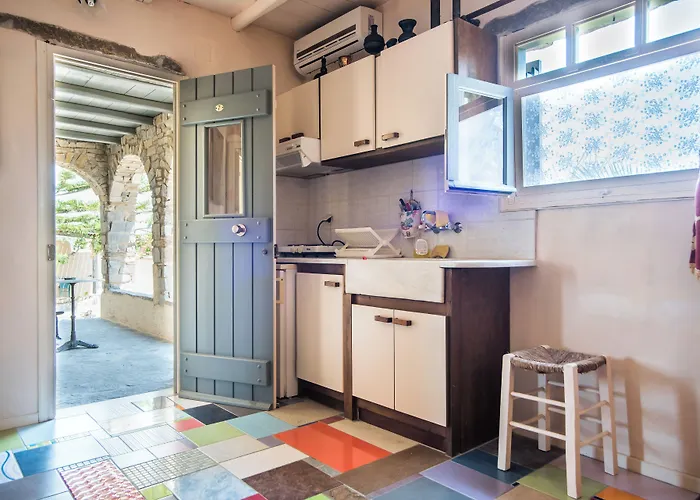 Anthippi (adults Only) 3*